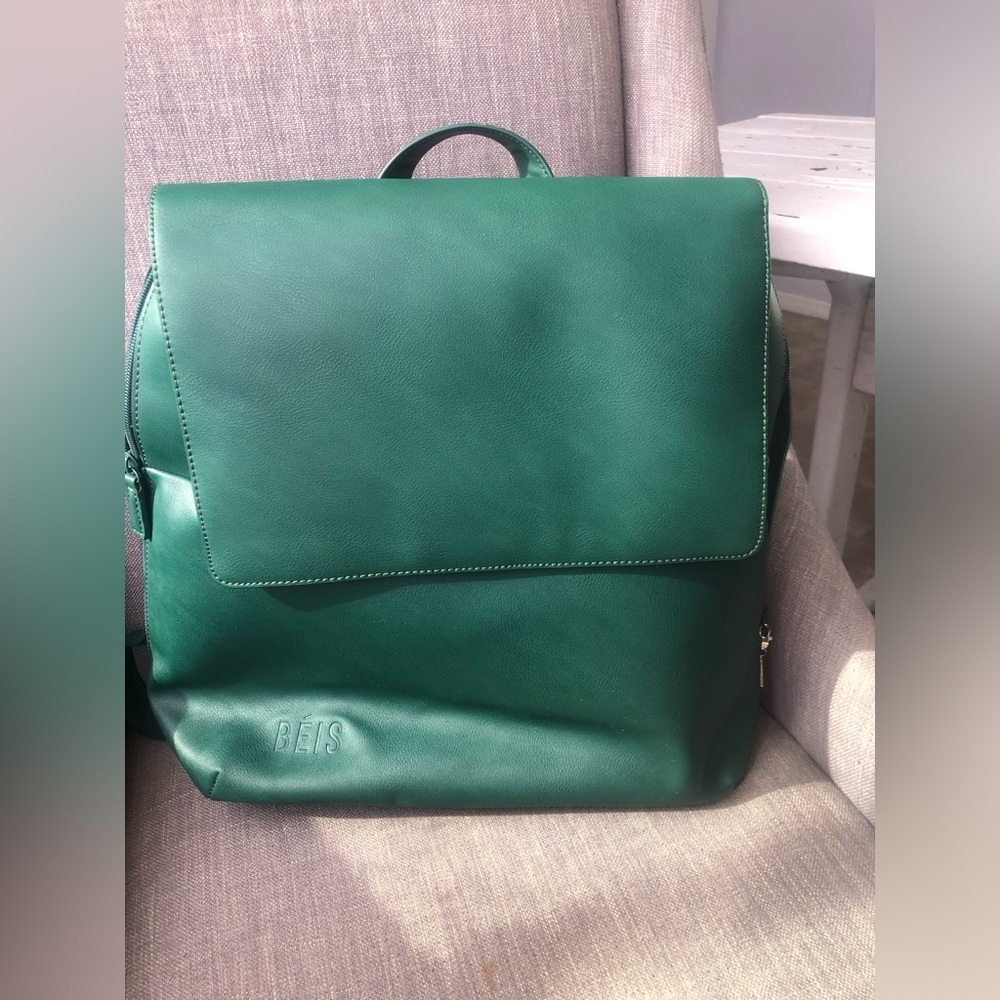 💚 Beis “Wicked” Backpack – Green 💚